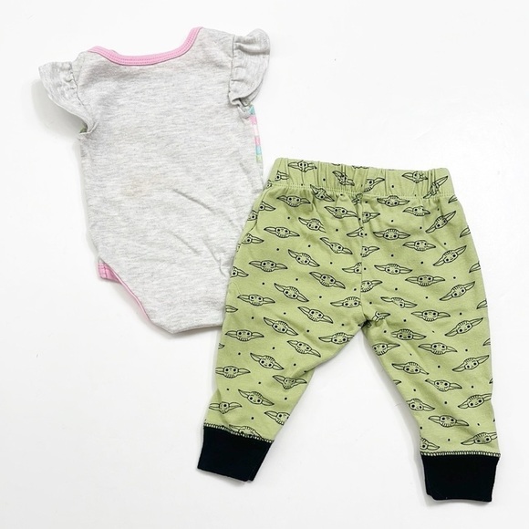 Star Wars Baby Yoda baby girls matching set - Picture 2 of 4